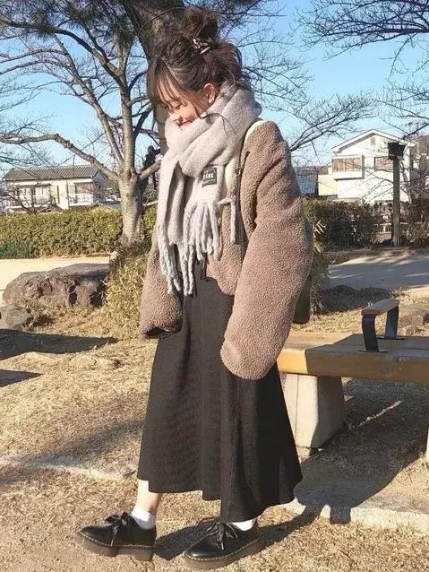 放假穿得这么土，难怪没有人约你！