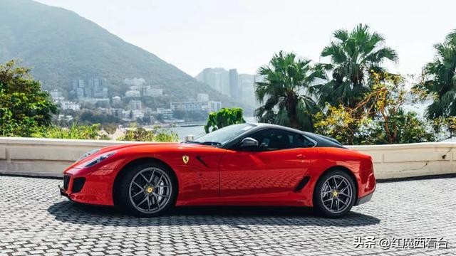 有钱就是不一样完整视频,c罗的4亿美元身价包含他的车吗