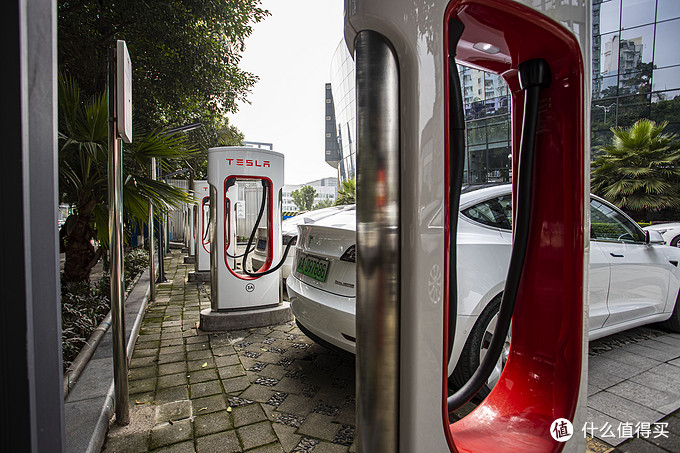 特斯拉model3试驾深度体验,特斯拉model3performance续航