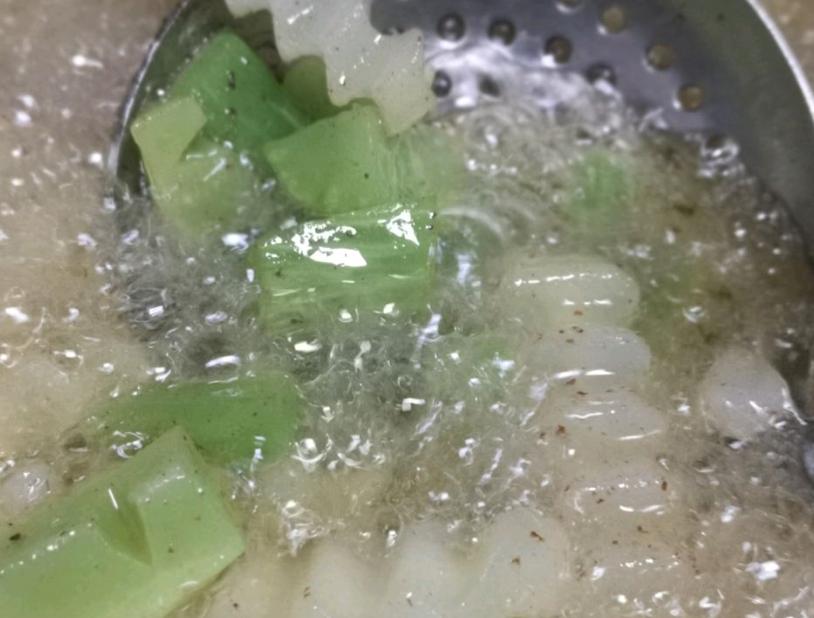 干锅兔怎么做最好吃,干锅兔的做法视频窍门