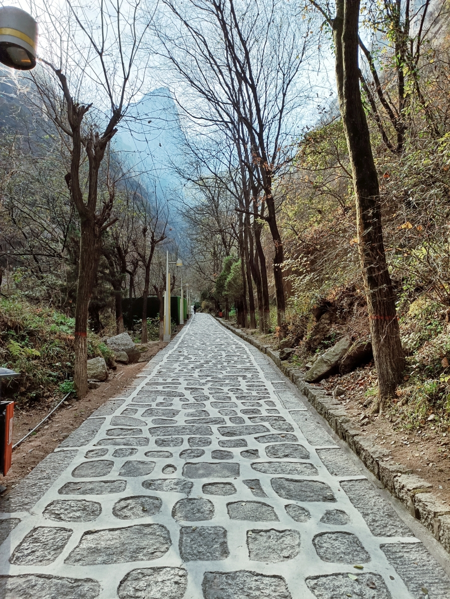 华山二日游登山攻略路线图,陕西自由行夜爬华山