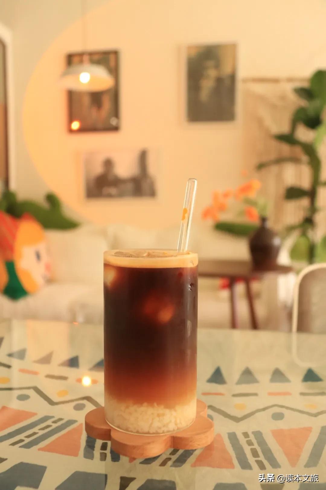 丽江古城里的小咖啡馆,丽江古城有非常好看的咖啡馆