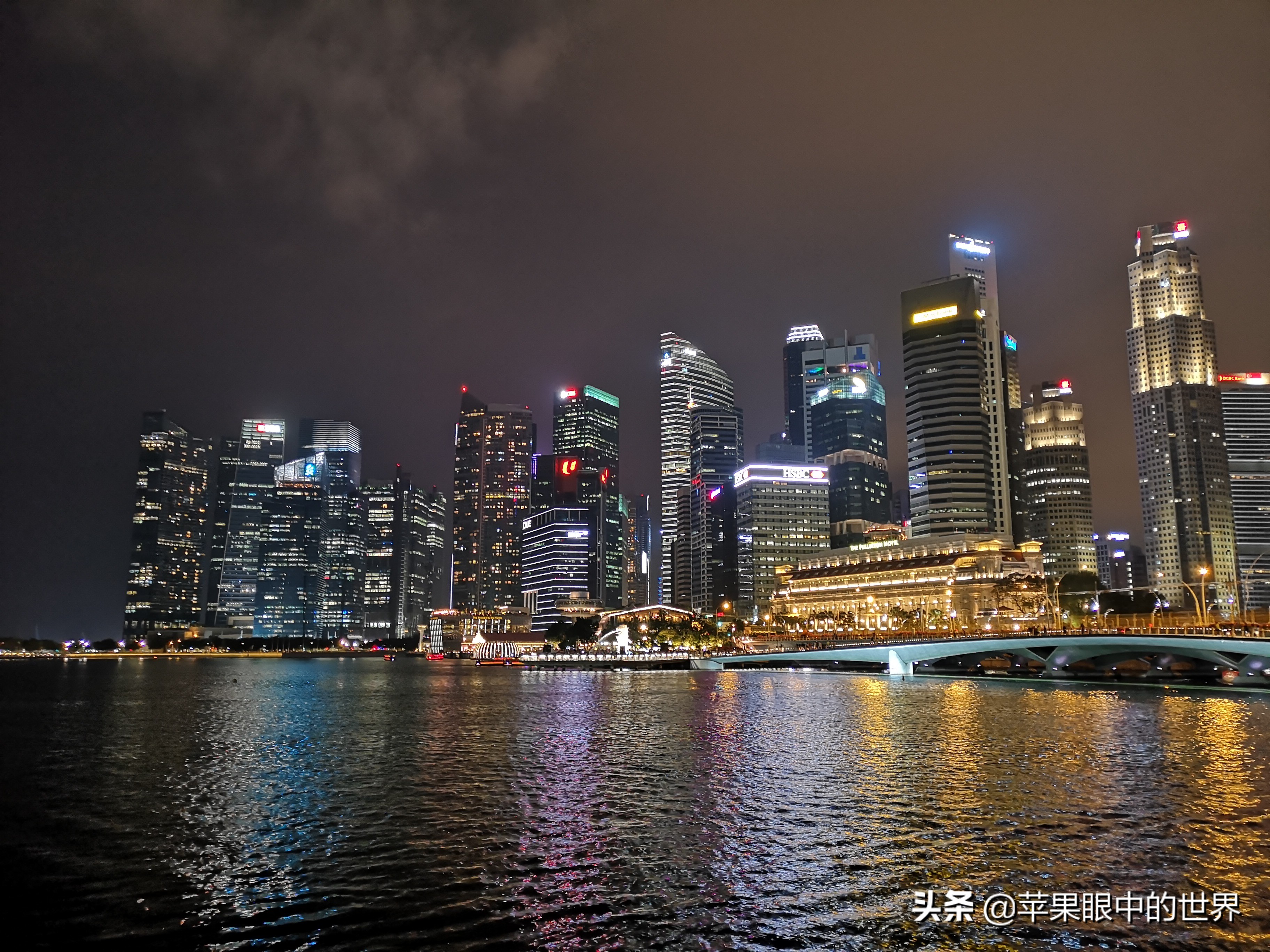 做导购是要底薪高还是底薪低的,导购员一个月1500底薪能干吗