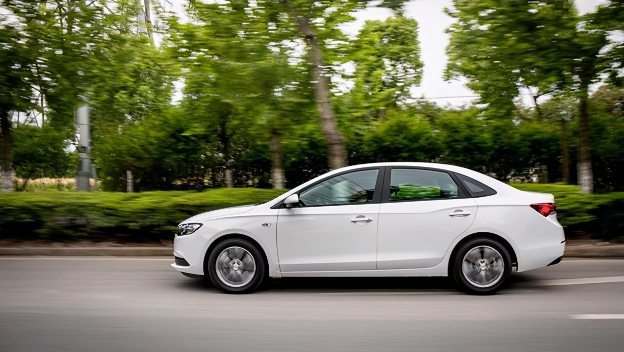 别克英朗三缸为什么可以买,别克英朗四缸值不值得入手