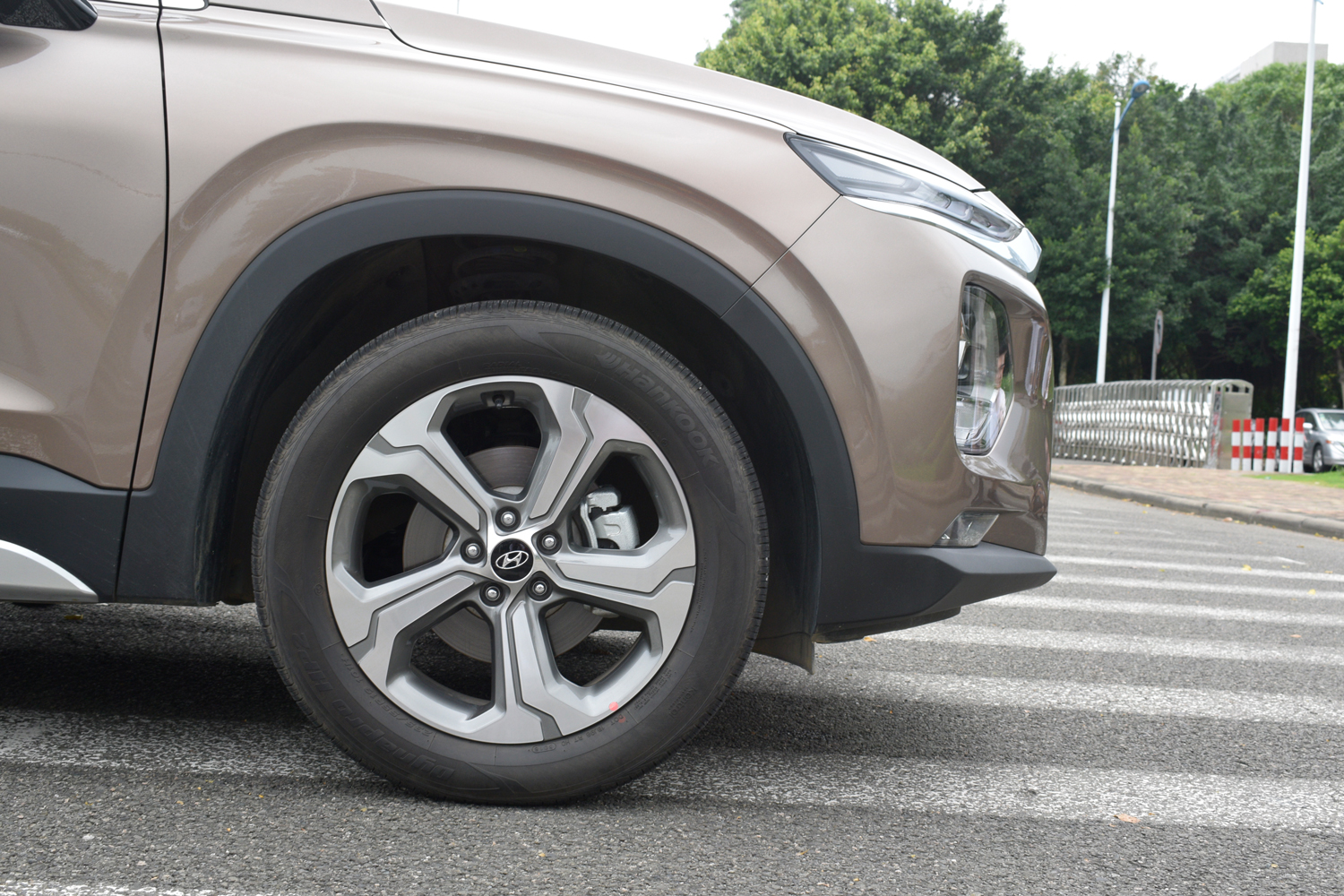 值得买的韩系suv全新胜达,第四代全新胜达六座试驾