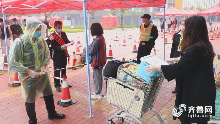 不建议初中生住校原因,初中生寄宿父母不让怎么办