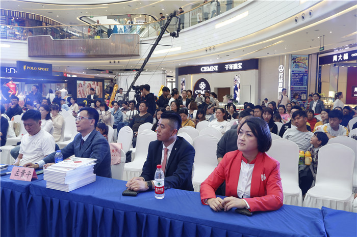 坚强妈妈桑兰阜阳有约,喜喜月子12年庆暨阜阳店开业