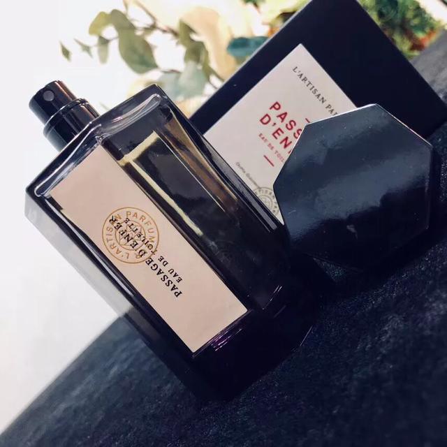 妈妈，就是它们盘走了我的压岁钱！5款提升品味不烂大街的香水