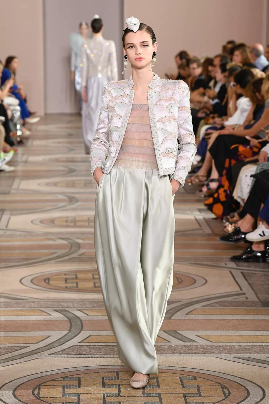 优雅不是炫耀,阿玛尼高定装