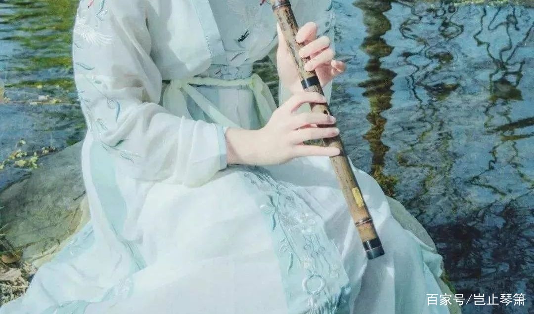 洞箫怎么练高低音,洞箫入门练习技巧气息