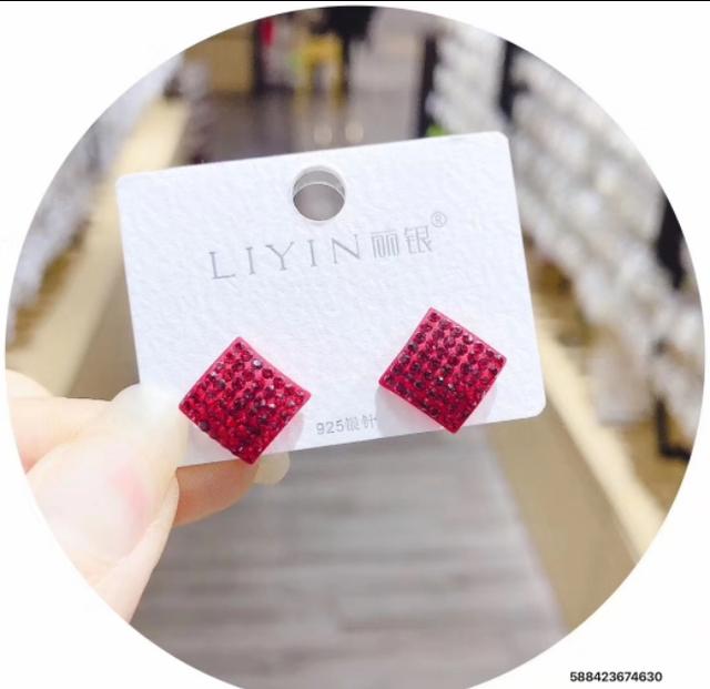 银饰代发厂家,银饰微商代理厂家直供