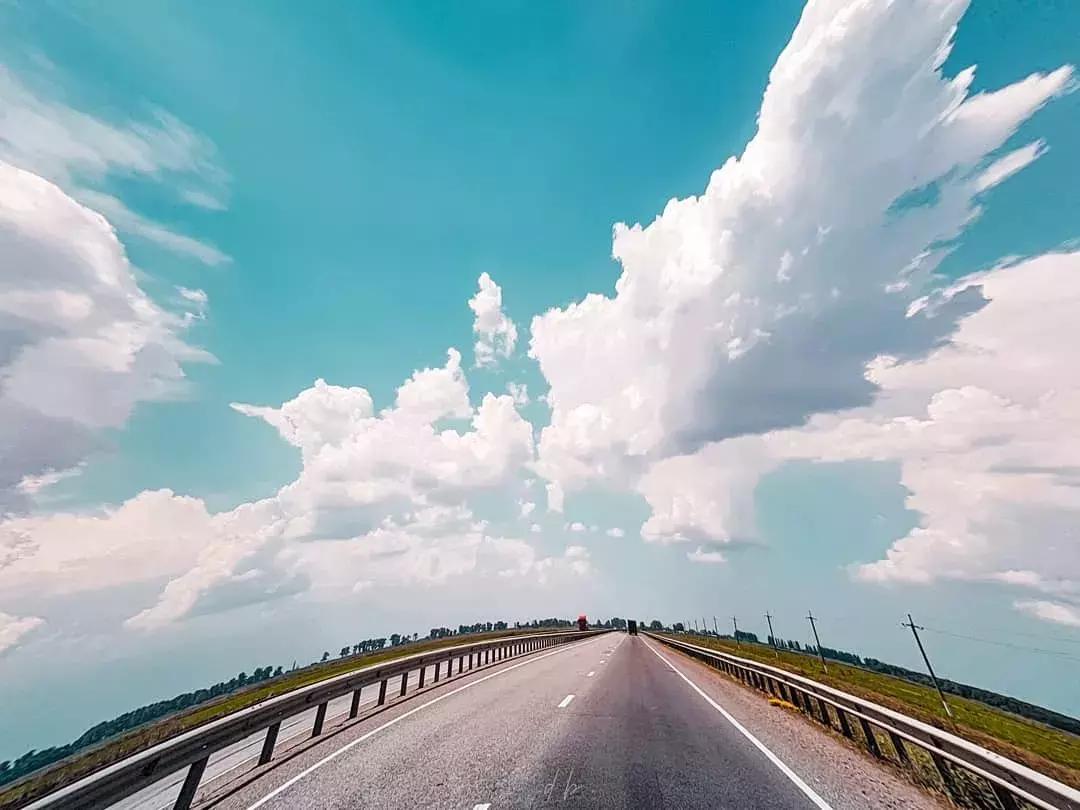 高速上闹肚子怎么处罚,高速路堵车闹肚子怎么办