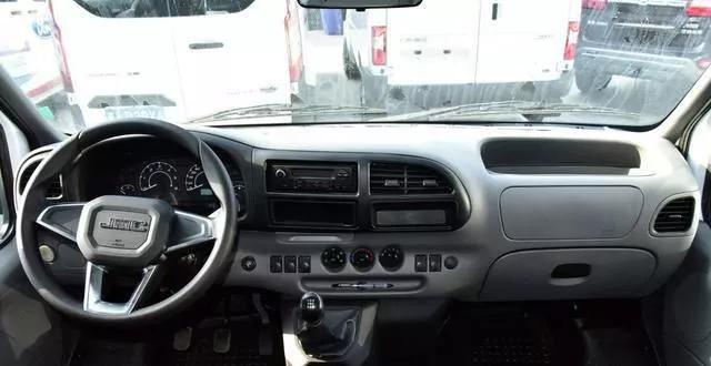 福田图雅诺和江铃特顺建议买哪个,江铃特顺和福田图雅诺对比评测