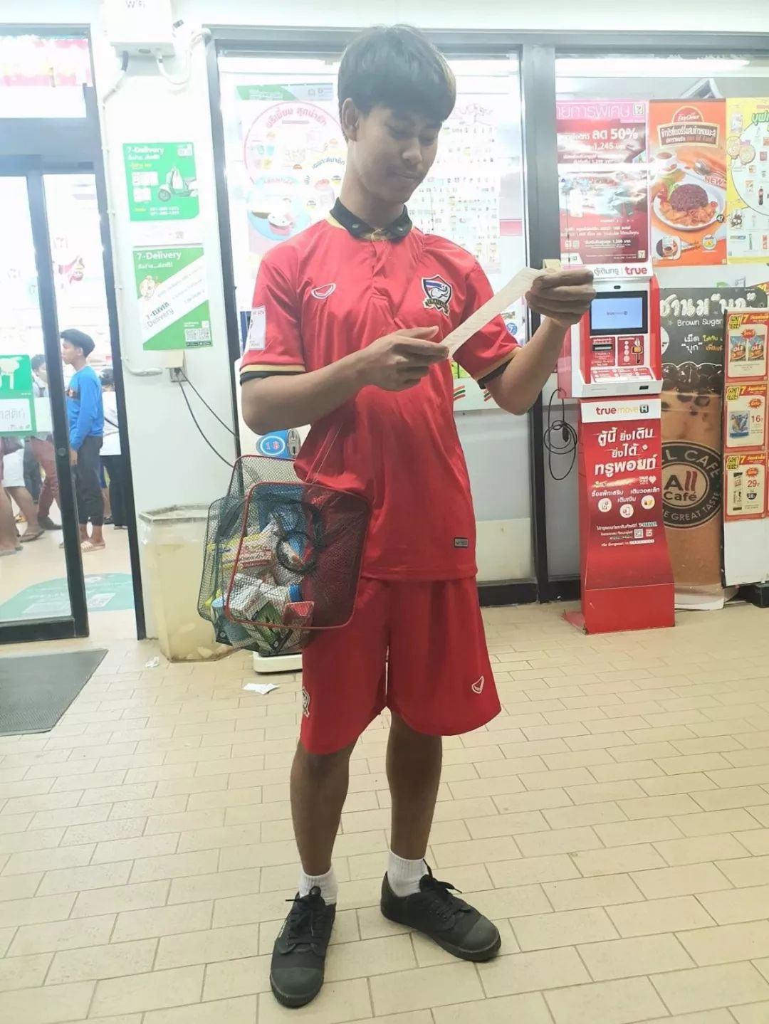 禁塑令后泰国人的花式购物,禁塑令下的泰国