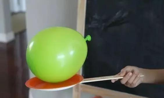 在家亲子运动游戏10岁,宅家一起做运动操