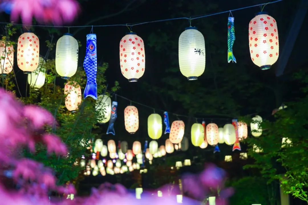 住进风景里温泉酒店,住进风景里旅游度假温泉酒店