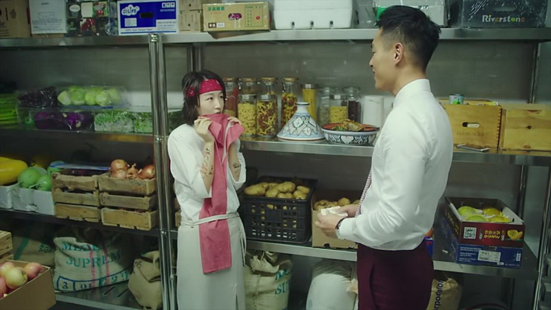 《喜欢你》：食欲渗透*欲情**，成为“*妞小**电影”不再乖张的推手