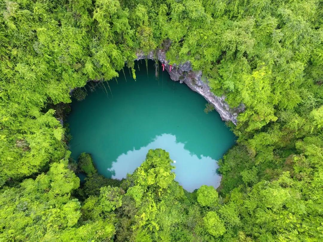 茅岩河心湖太美惹祸端,土家族夫妻酒茶斗诗篇