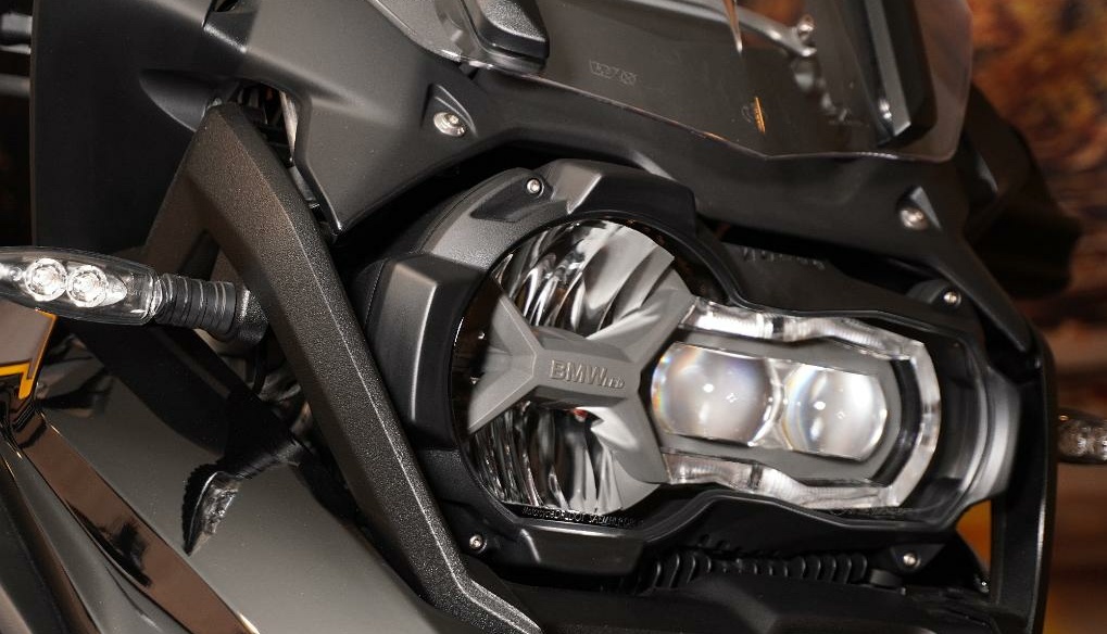 宝马r1250gs探险版能跑多快,宝马r1250gs探险版座高展示