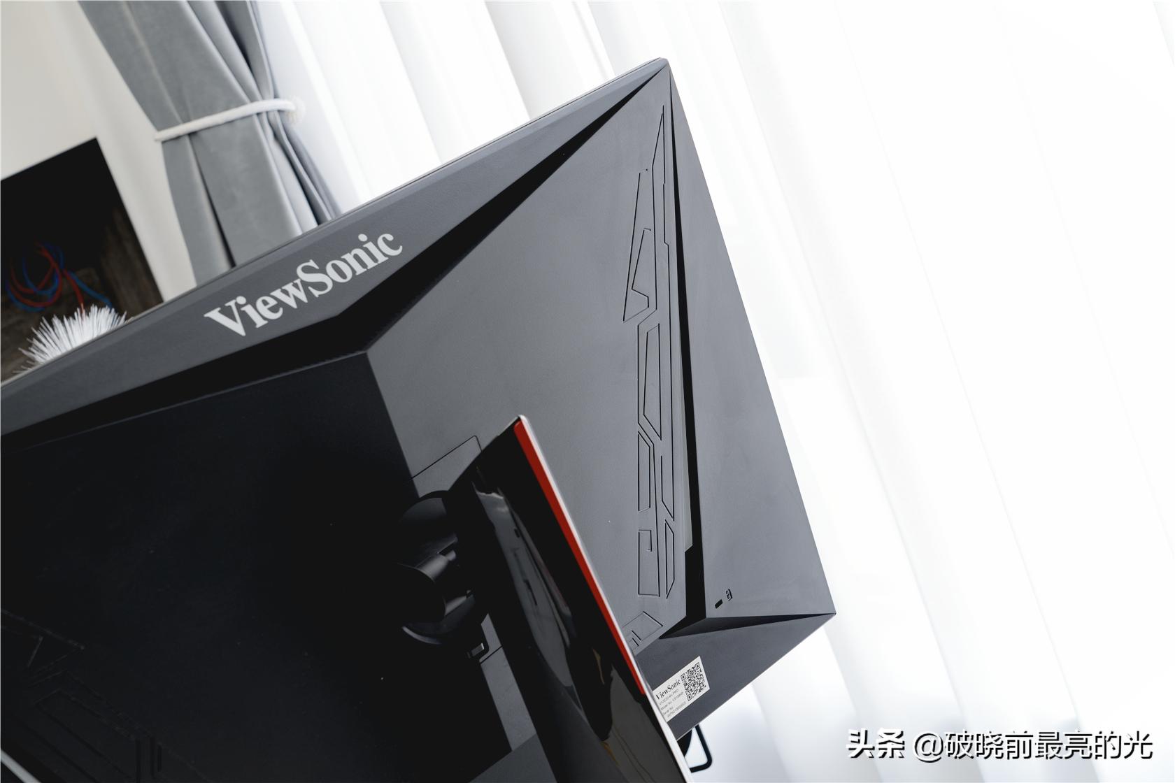 游戏作图显示器推荐,2kips240hz刷新率显示器