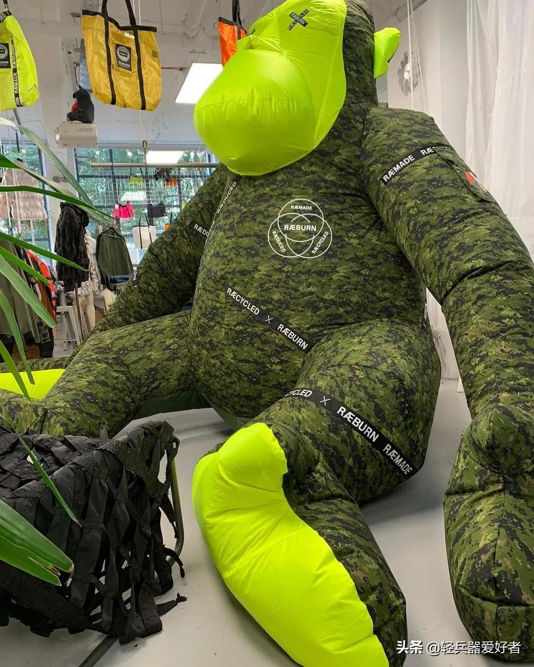 战争军服演变,由战争演变的服装