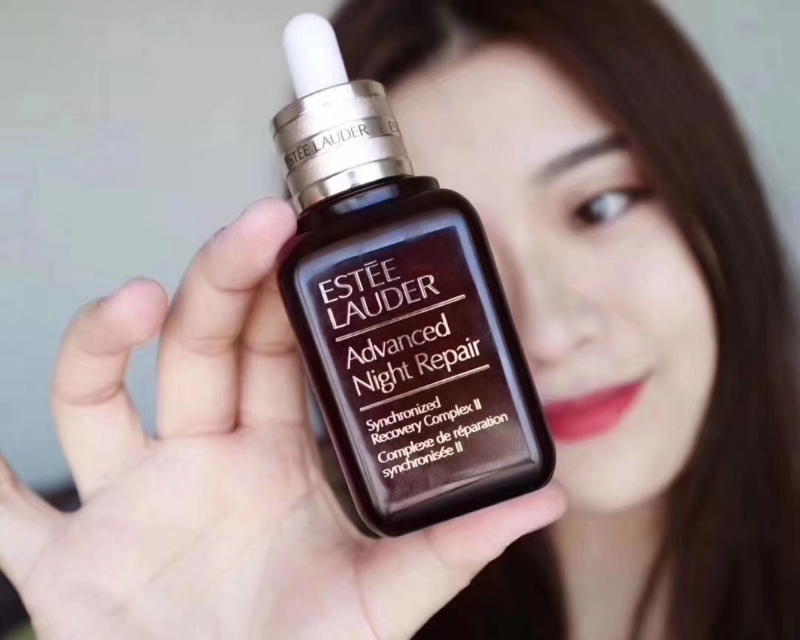 女人必买的十种护肤品,女人一生必败的护肤品之一