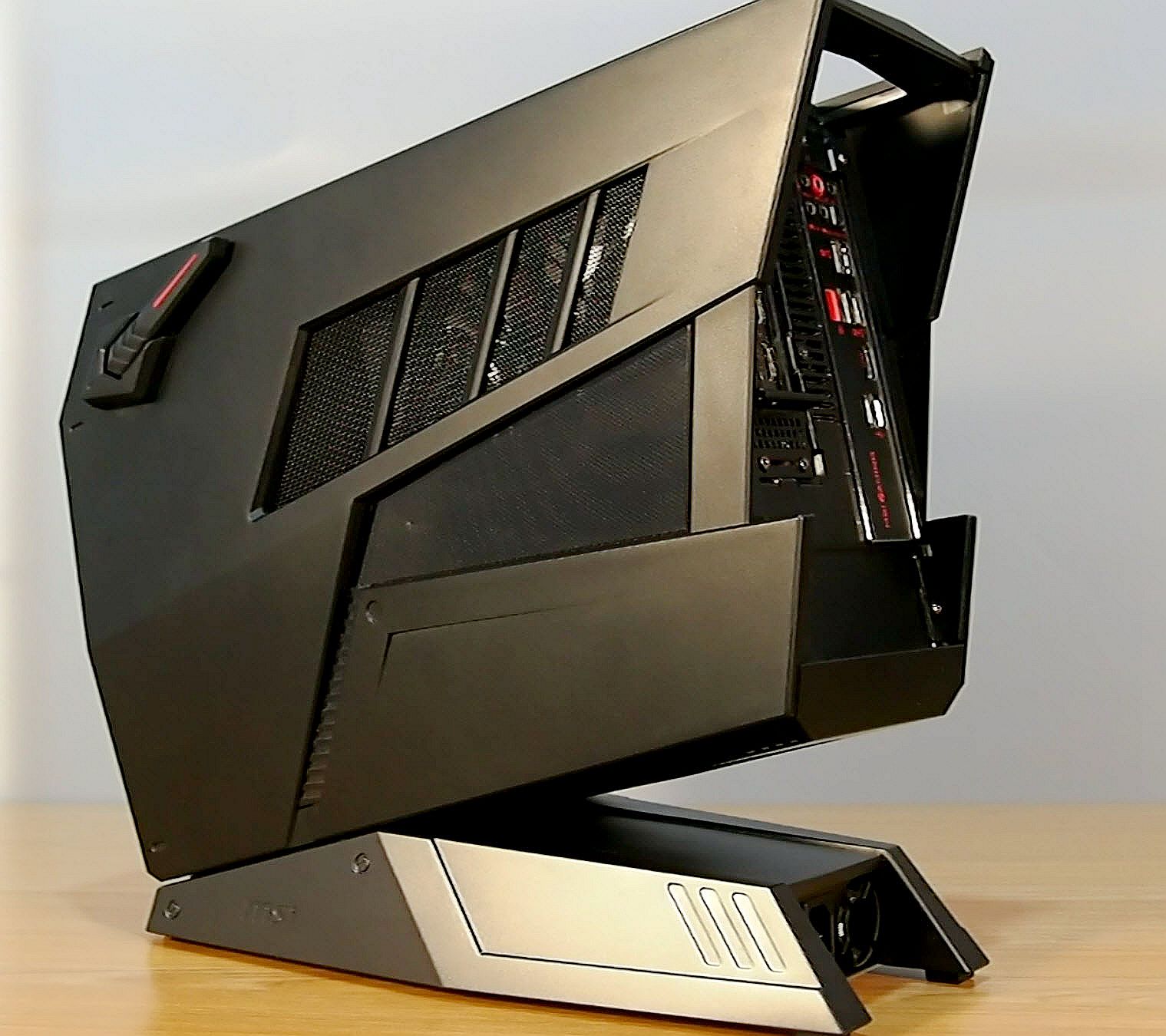 小体量能否撼动新游戏？宙斯盾3测试《全境*锁封**2》