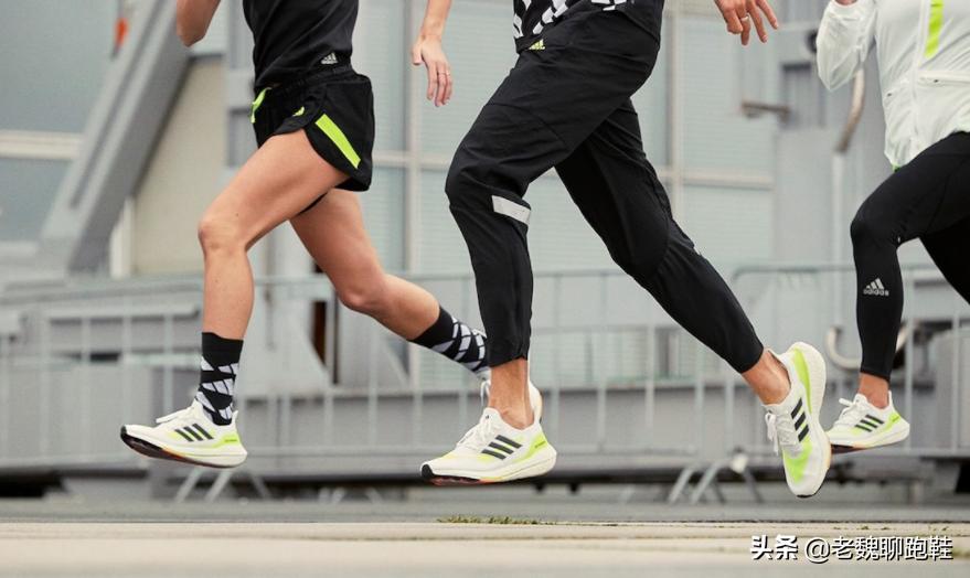 为什么阿迪现在不用boost,阿迪boost为什么不能当跑步鞋