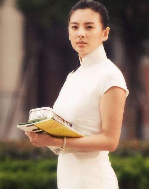 最惨的女明星被骗婚,盘点有过三段婚史的明星