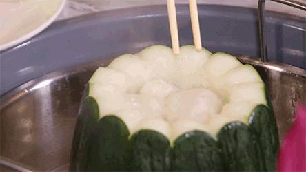 “凉飕飕”火锅来到深圳，清甜消暑！还有龟苓膏送~