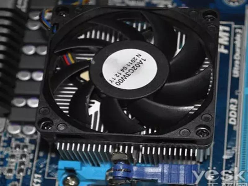 CPU风扇怎么拆下来,cpu水冷风扇怎么拆