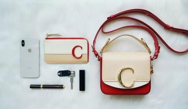 春节要到了,终于找到一款最棒的小红包“蔻依鼠年款”很讨喜