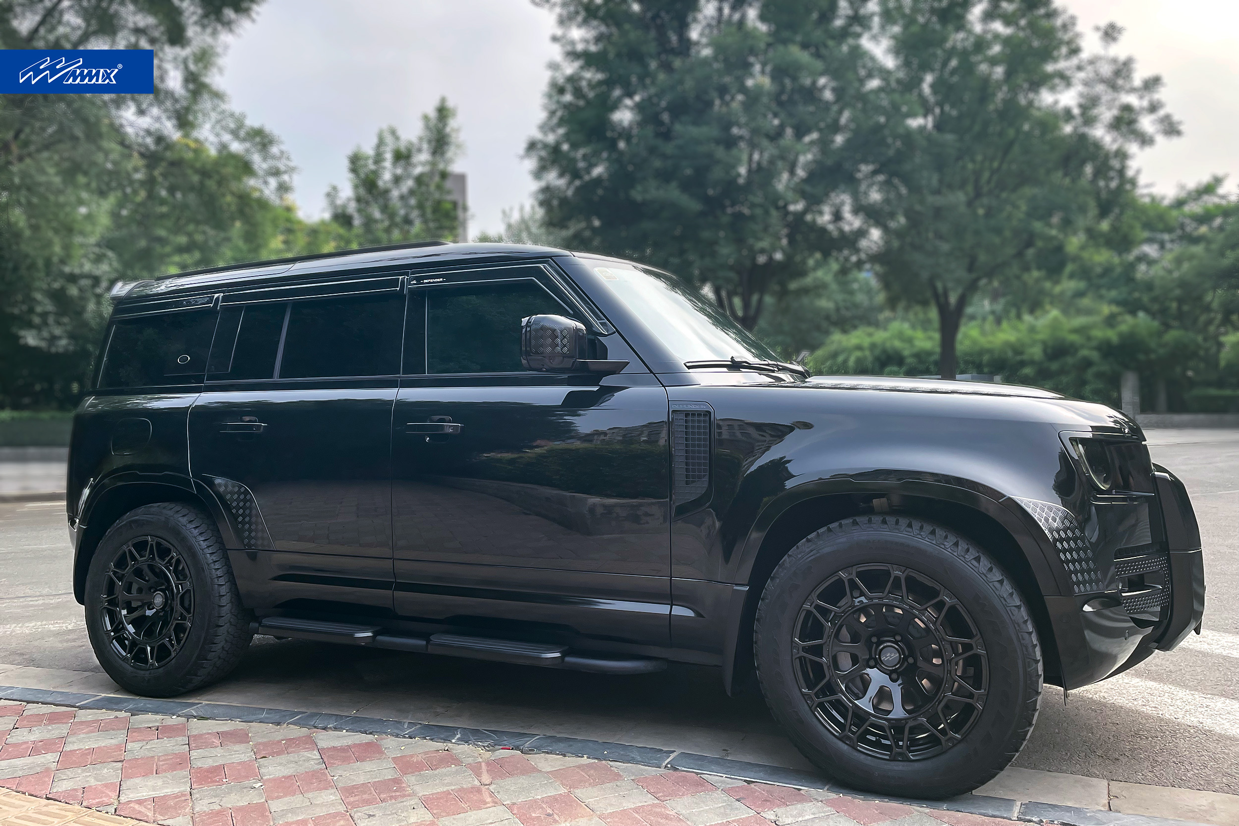 路虎新卫士20寸轮毂效果图,路虎卫士110轮毂改装