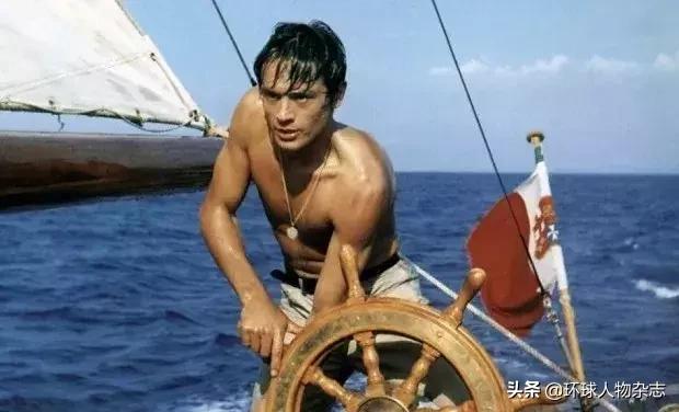 被*队军**开除，被妻子背叛，被卷入谋杀案……“佐罗”很潇洒，但阿兰·德龙不幸福