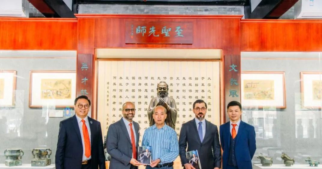 投资买入文物古董,300亿收购古董