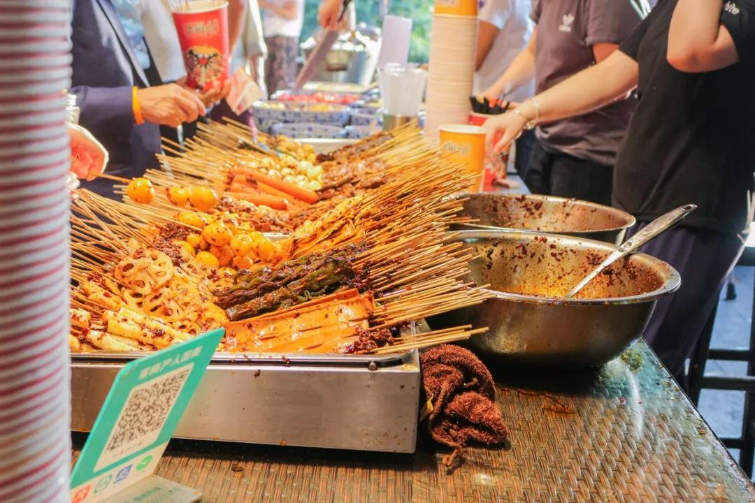 带你逛全国各地特色夜市,国内最好逛的夜市摊来了就不想走