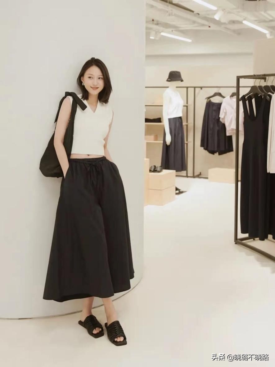 小个子怎么穿搭衣服和鞋子显高,小个子必学的显高穿搭法