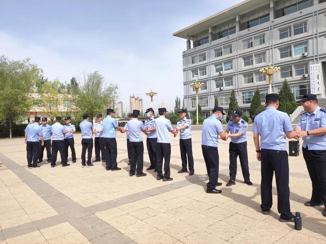 鍑濆績鑱氬姏璀﹁惀鏂囧寲,鐩戠嫳璀﹀療鎶楃柅绮剧