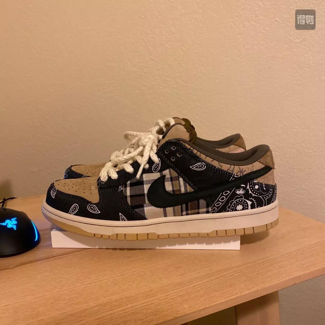 一双TSDunk三个月不发货，一盒小熊饼干就想安抚我内心的伤痛？