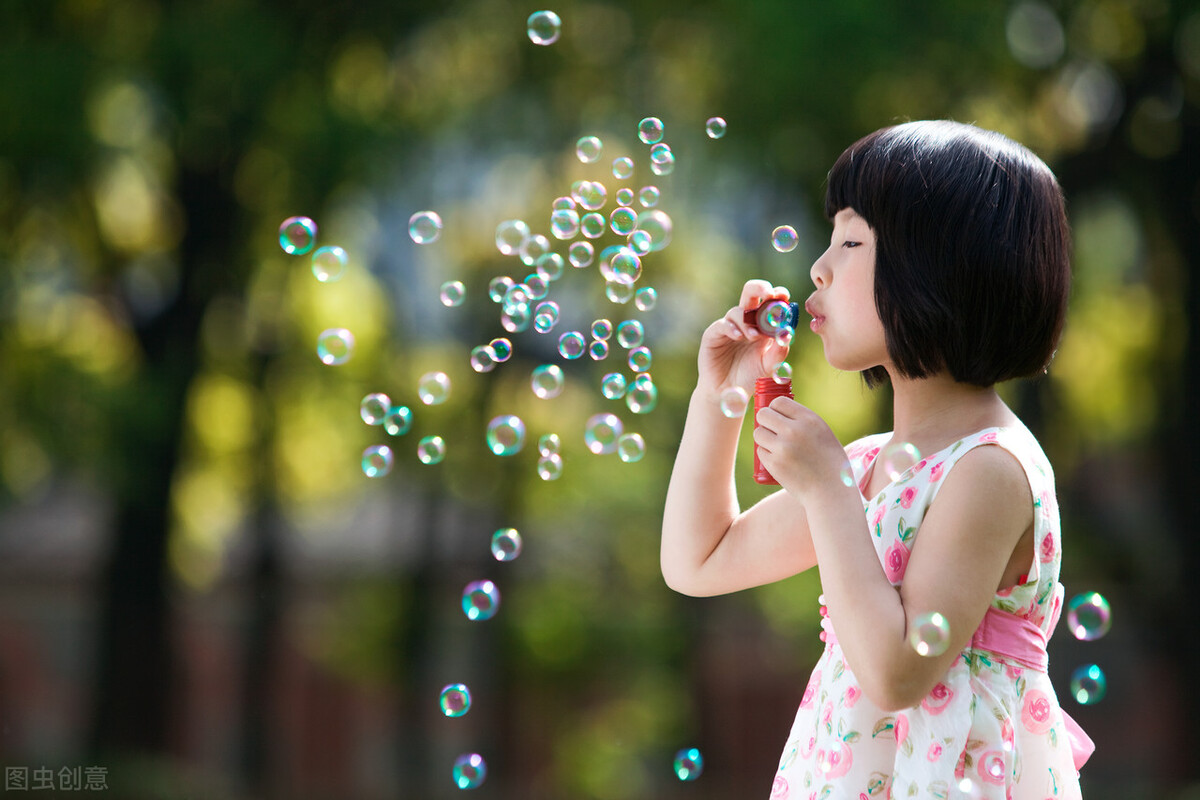 如果你有女儿请一定守住四条底线,如果你有女儿请一定要护她周全