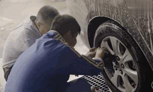 这个车行洗车速度慢10多分钟，但来过的客人都成了回头客