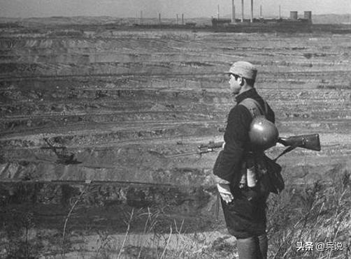 对越战争头盔,对越自卫反击头盔被打穿