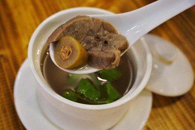 舌尖上的美食之潮汕特产橄榄,潮汕人最爱吃的橄榄菜