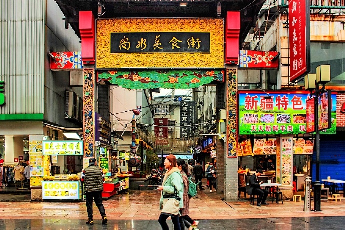 雨中漫步骑楼老街,桂林正阳街旅游攻略