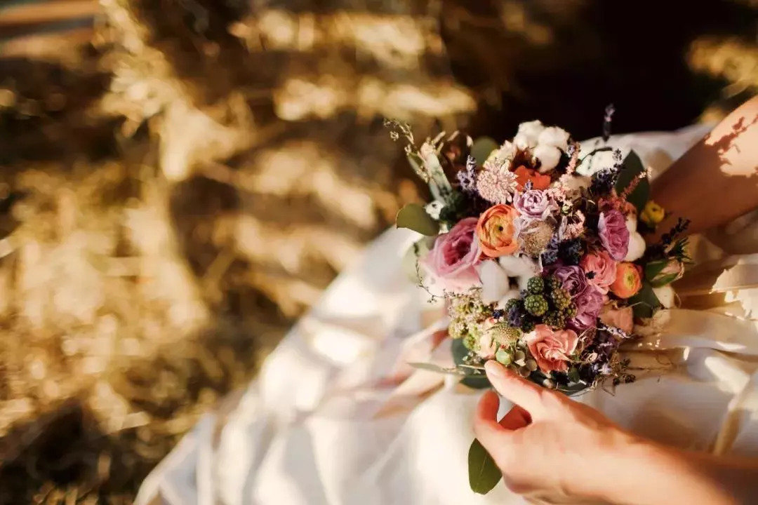 如何从零开始学插花,业余零基础花艺教程