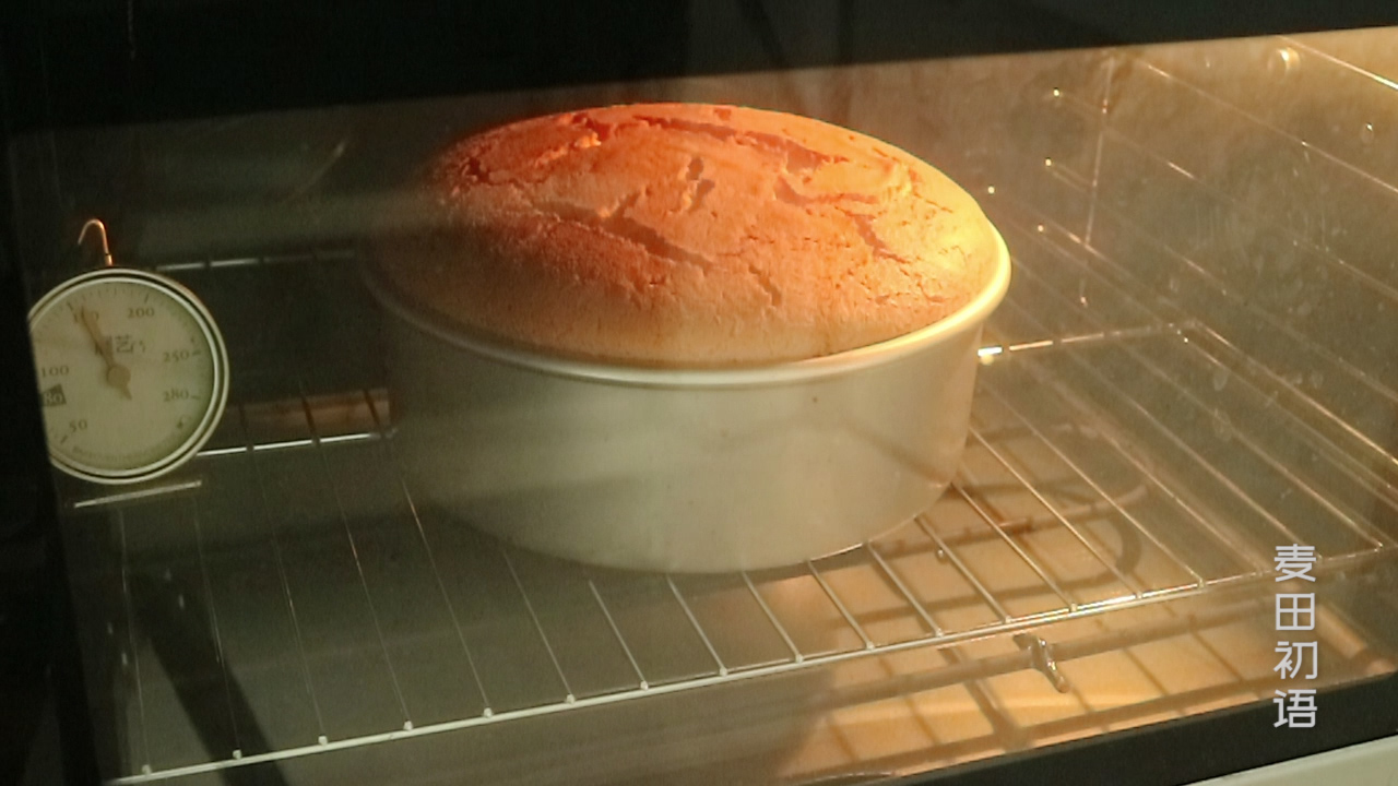 做戚风蛋糕不塌陷的秘诀是啥,戚风蛋糕如何做到不塌陷