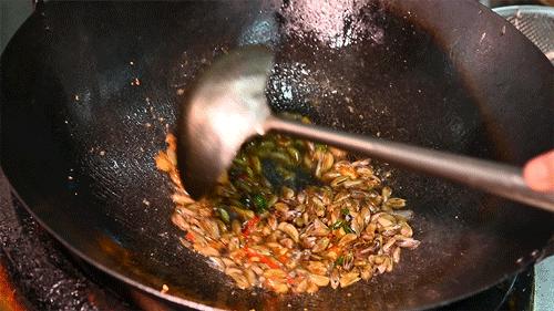 鍖椾含璺渶鏈夌壒鑹茬殑搴楅摵,鍖椾含璺竴瀹舵疆姹曠墰涓搁潰