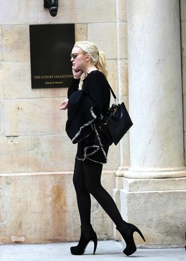 连裤袜要怎么穿才好看,厚的裤袜要怎样搭配才不low