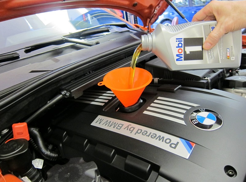 「PLT减磨灵」70%机油是假货！如何在猖獗的假货中买到正品油呢？