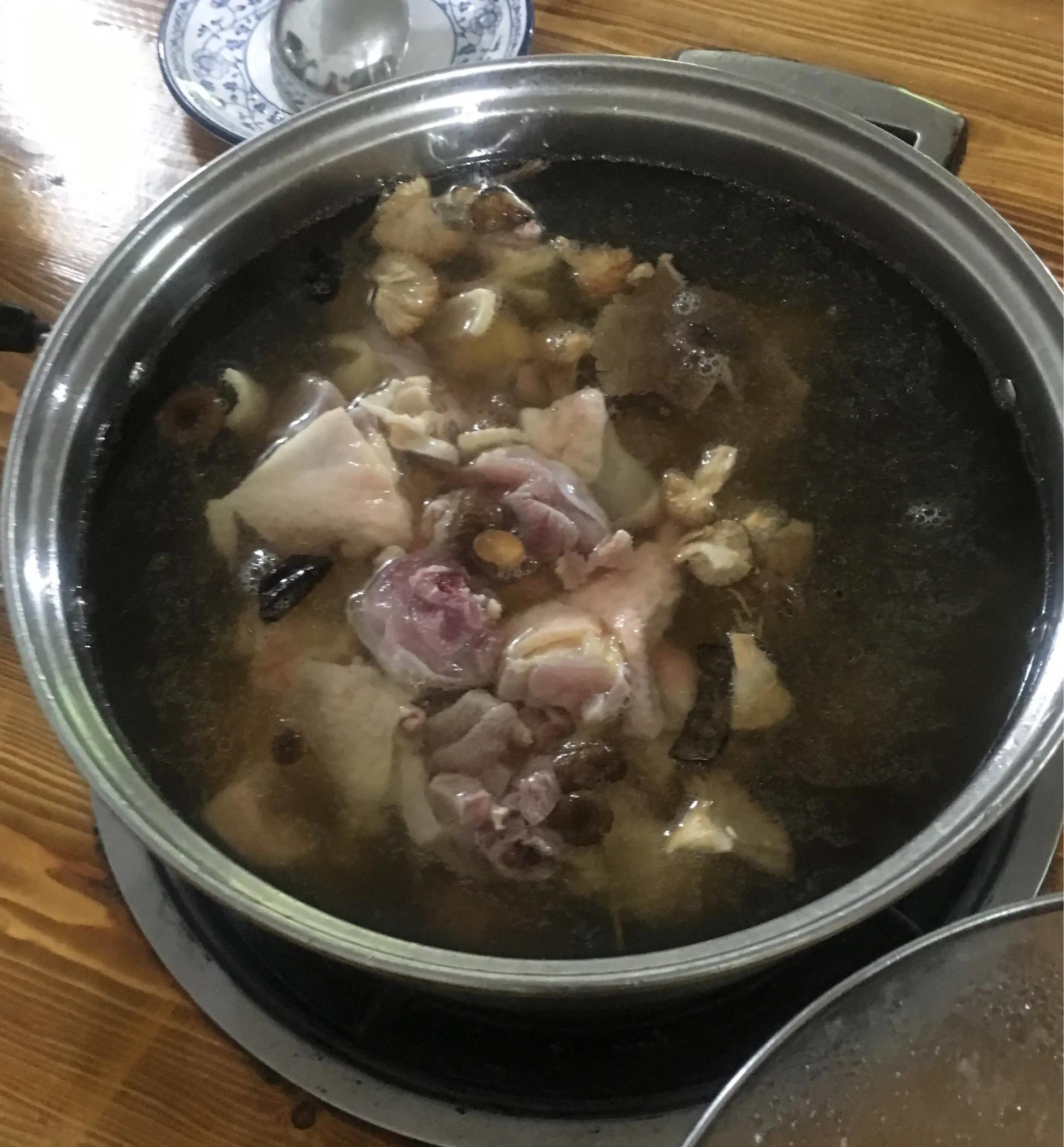 你知道韩国的国花：木槿花么？用来配鸡煲鲜美异常